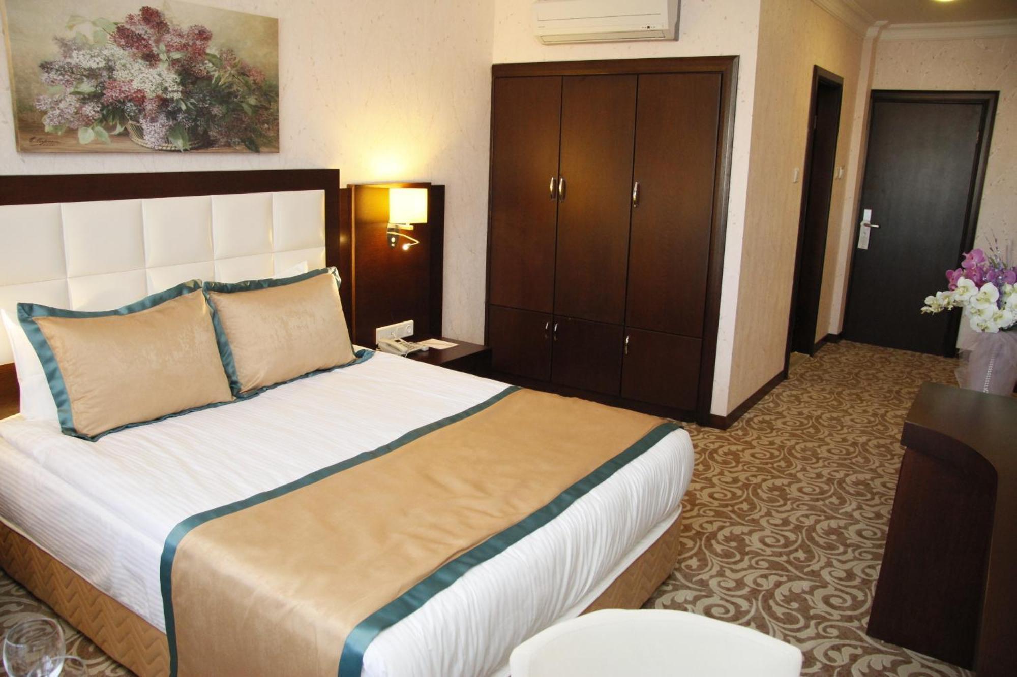 Asrin Park Hotel & Spa Convention Center Анкара Екстериор снимка
