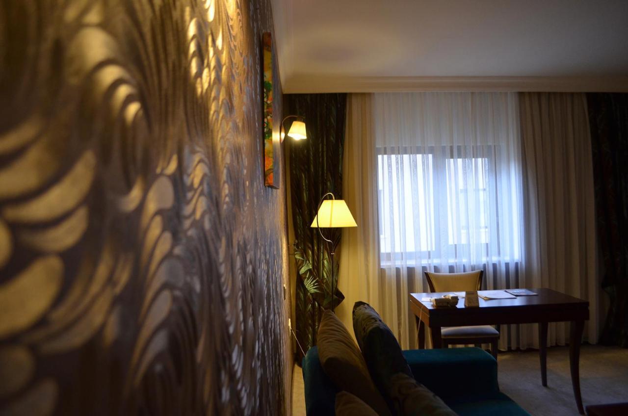 Asrin Park Hotel & Spa Convention Center Анкара Екстериор снимка