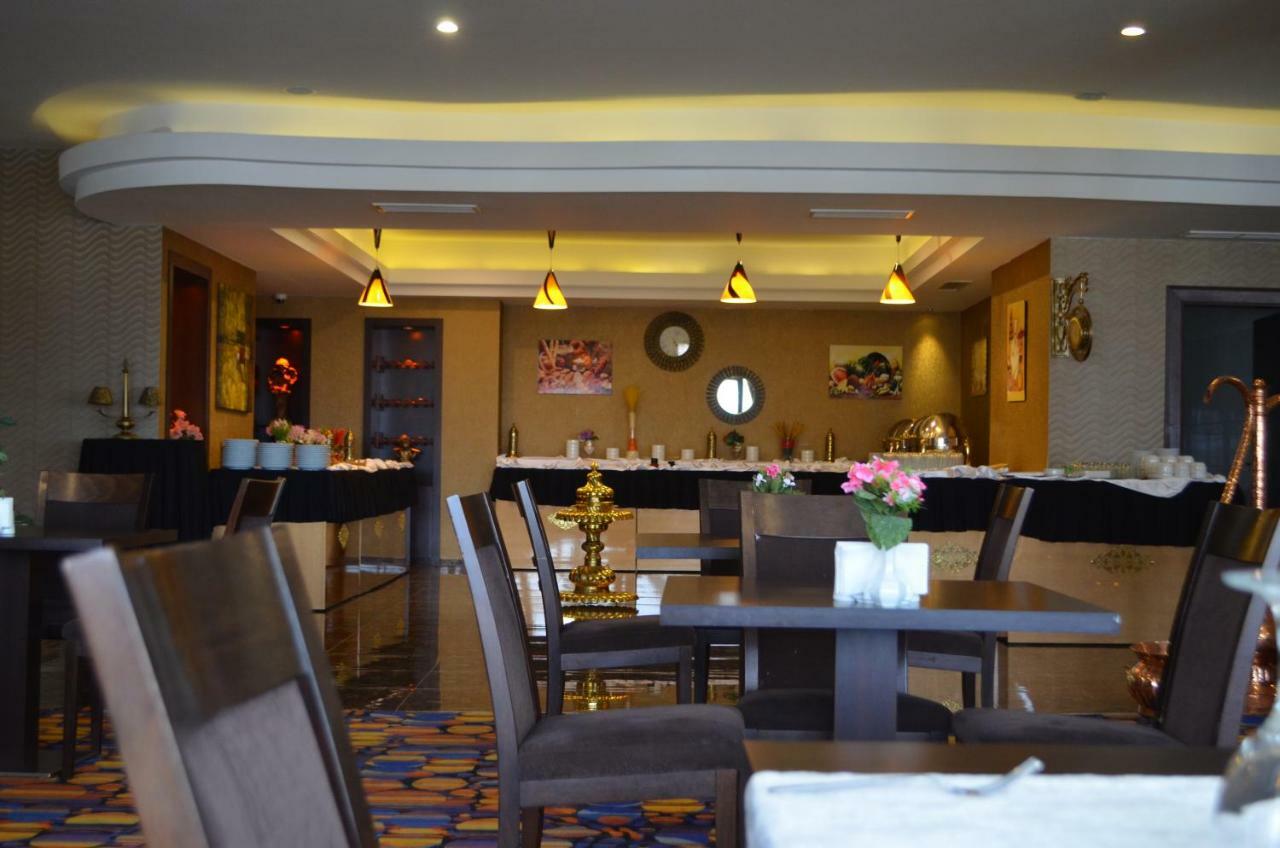Asrin Park Hotel & Spa Convention Center Анкара Екстериор снимка